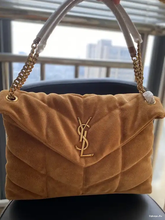 YSL MEDIUM LOULOU SMALL 0517